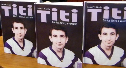 Könyvben tisztelegnek Göröcs Titi előtt kép